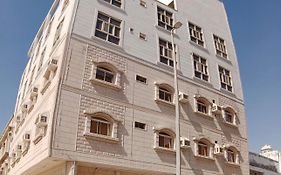 عروس الشاطئ للشقق المخدومة